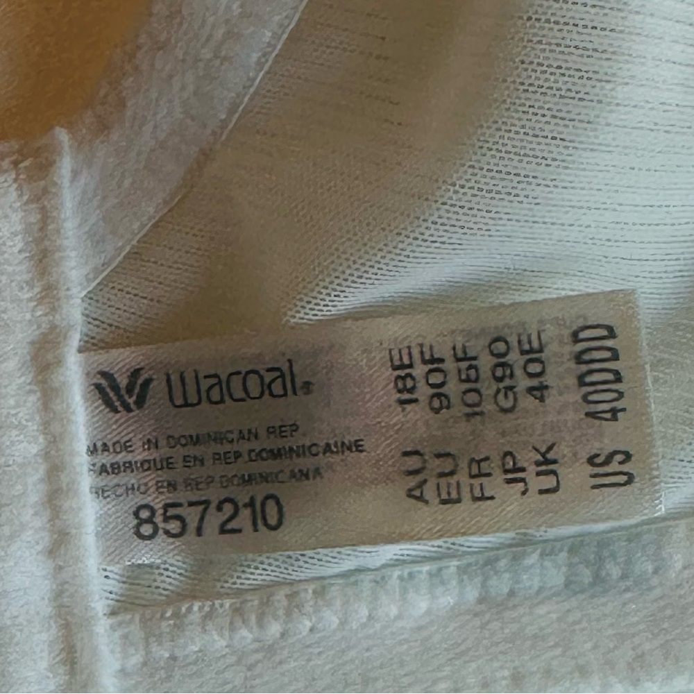 Wacoal White Lace Full Coverage Underwire Bra Size 40DDD - Picture 2 of 10